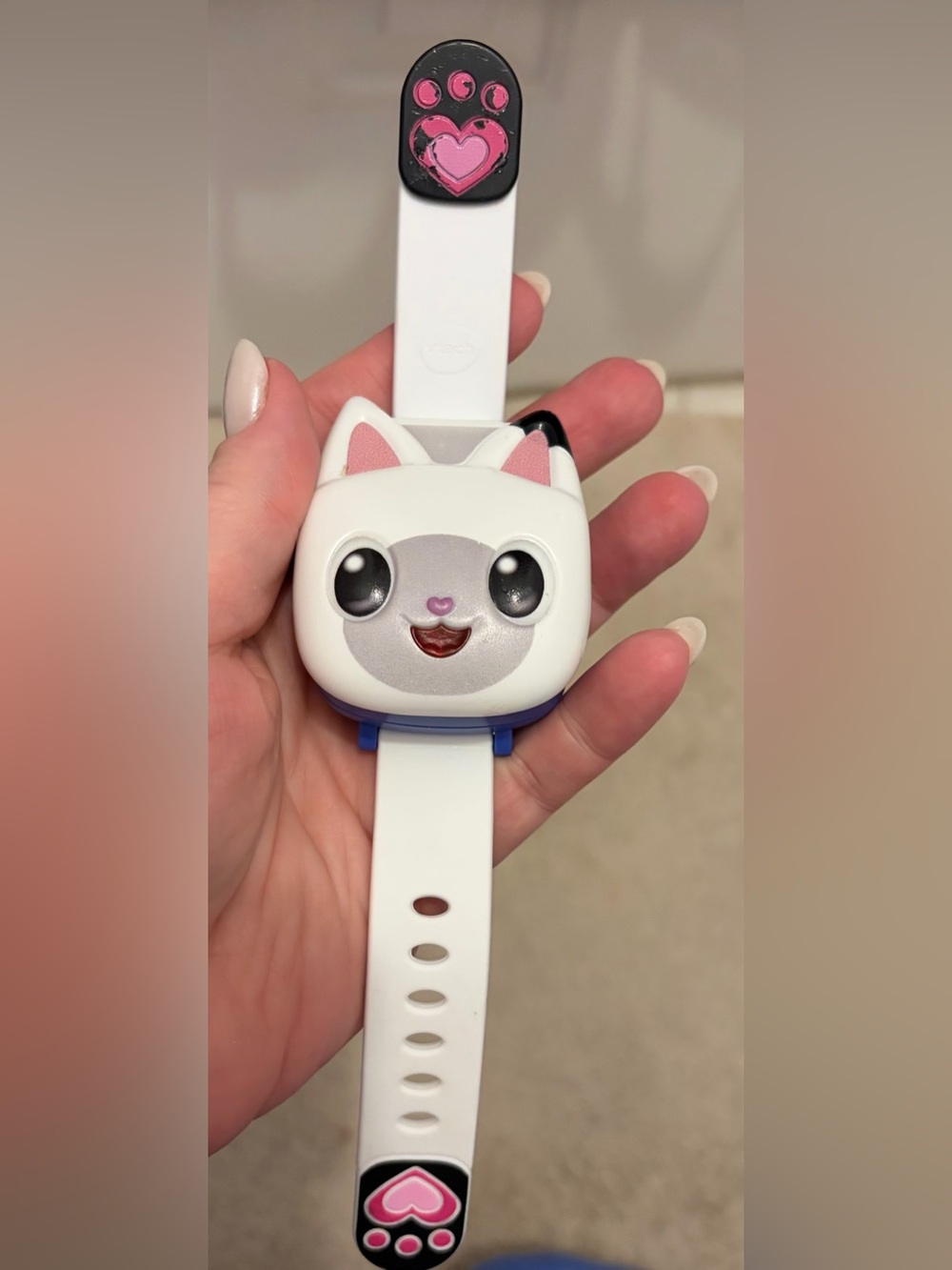 VTech Gabbys dollhouse Cute White Cat Kid's Watch with Pink Accents